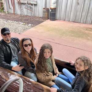 Meet your Posher, Chris